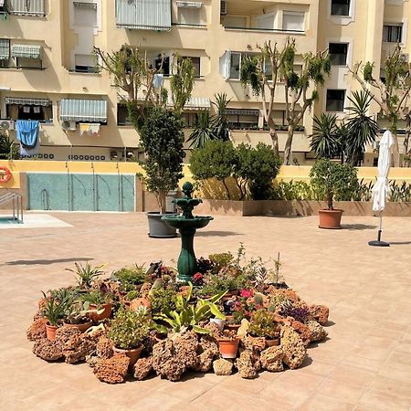 Ver93 - Redstudio Torremolinos Bagian luar foto