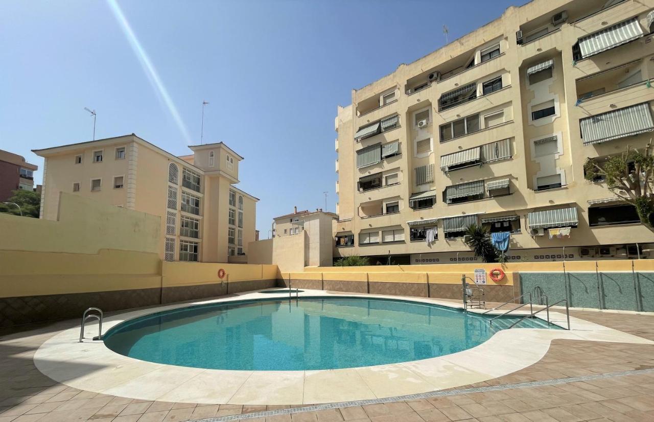 Ver93 - Redstudio Torremolinos Bagian luar foto